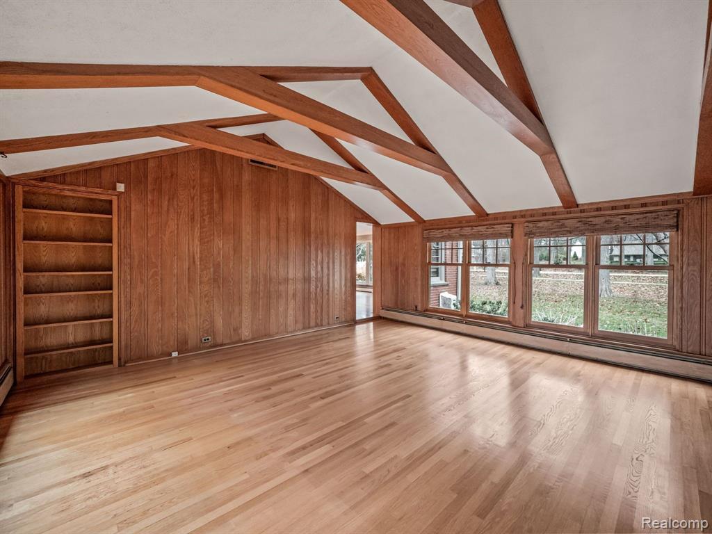 Building Photo - 3781 Lincoln Rd