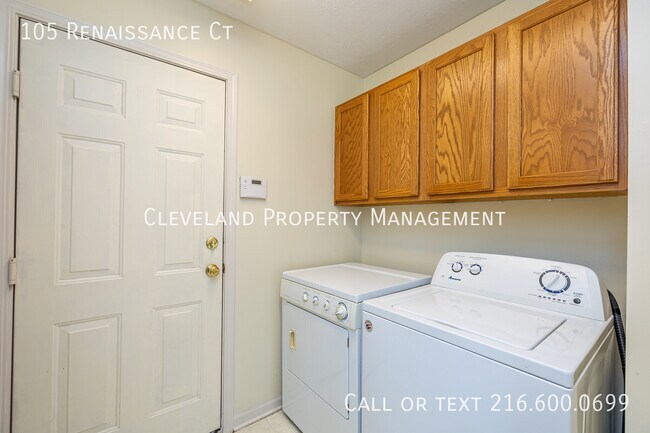 Building Photo - 105 Renaissance Ct