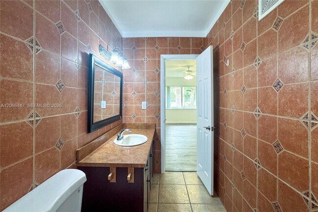 Building Photo - 13898 SW 90th Ave