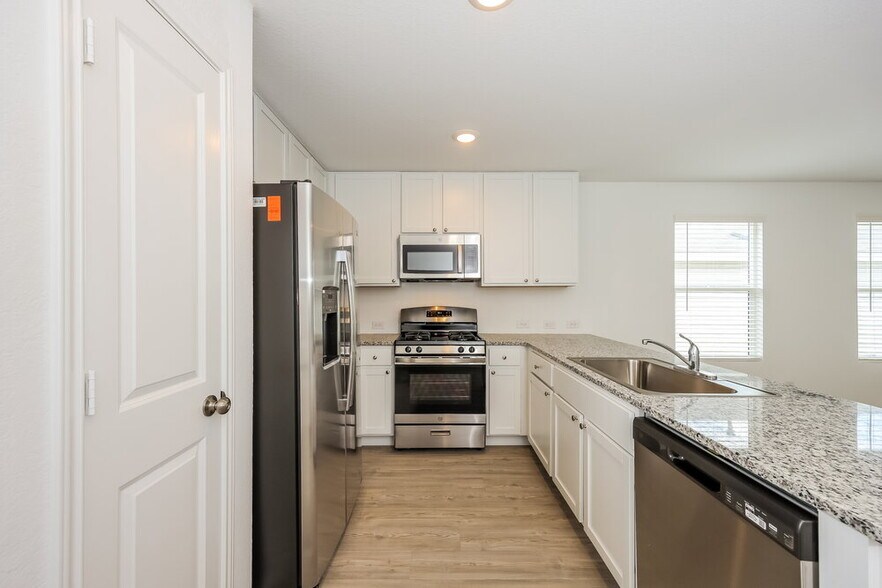 Building Photo - 6618 Morgan Cp