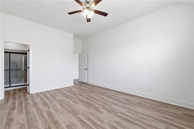 Building Photo - 446 W Taverner Xing