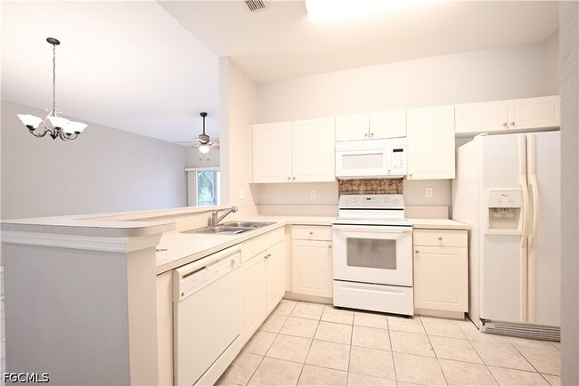 Building Photo - 15449 Bellamar Cir