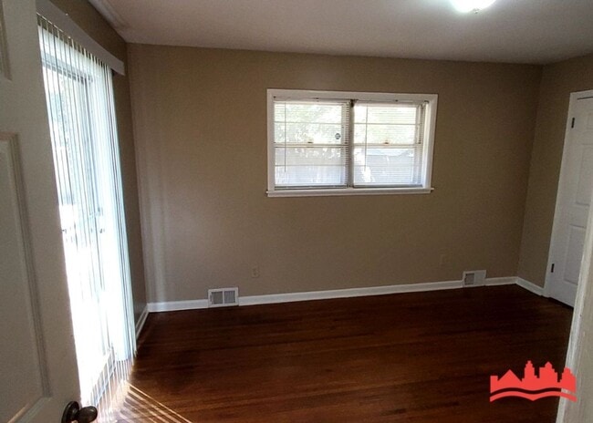 Building Photo - 1251 Singing Trees Dr