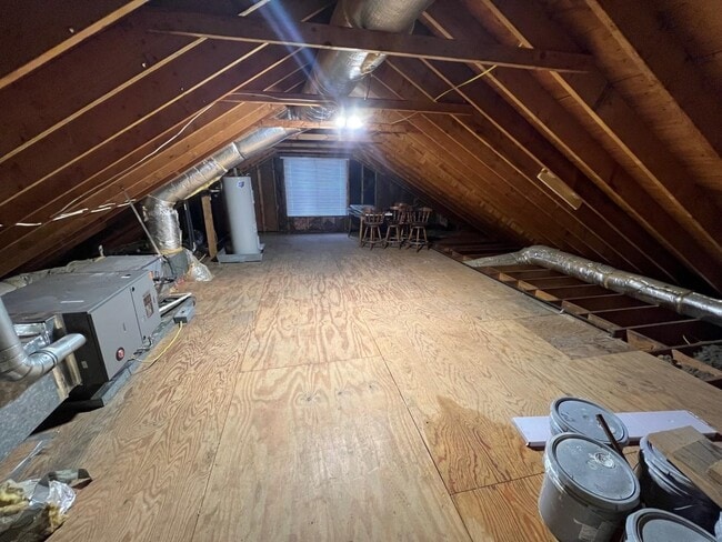Building Photo - 11485 Sycamore Farms Rd