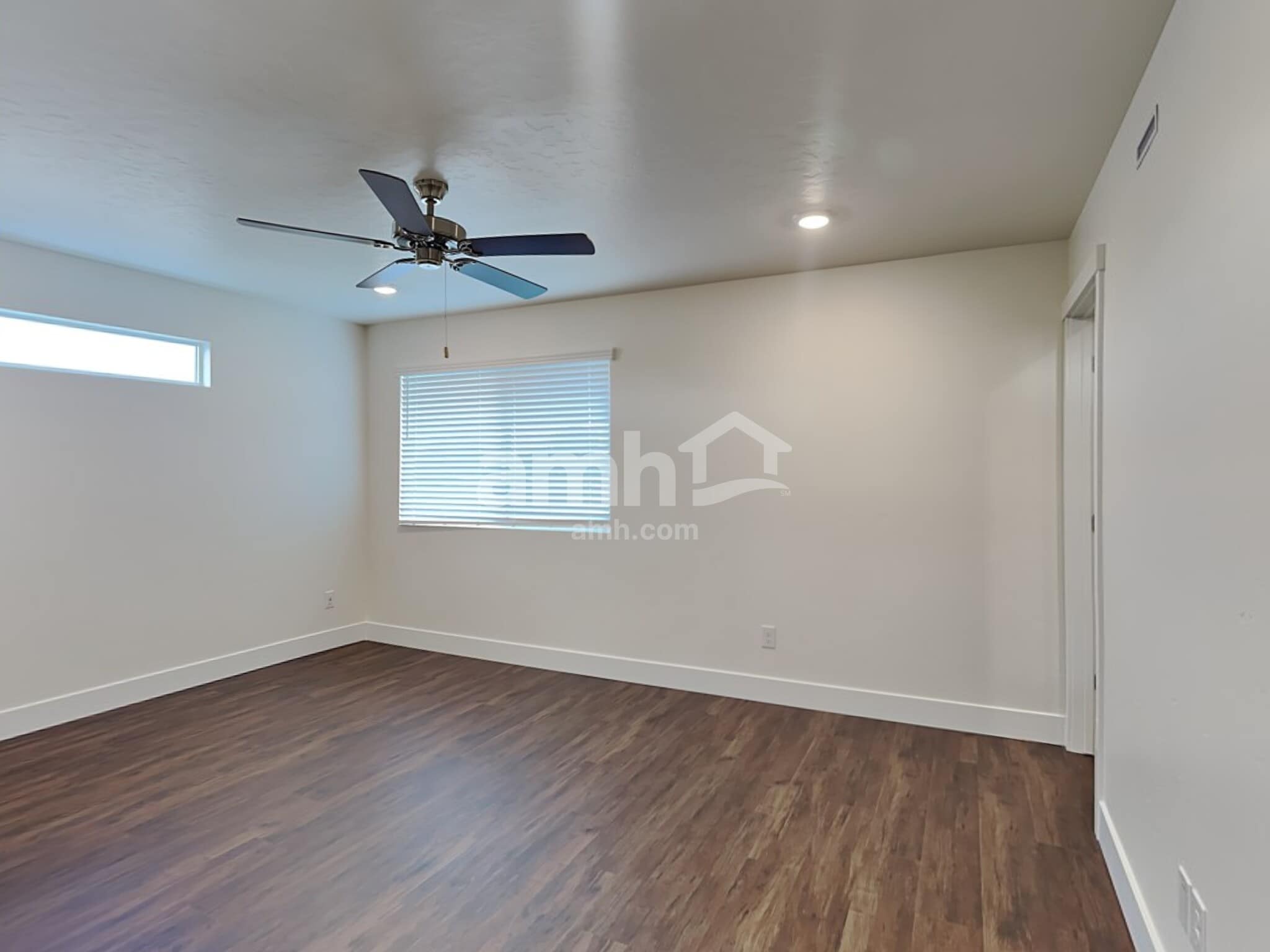 Building Photo - 9329 Wabash St