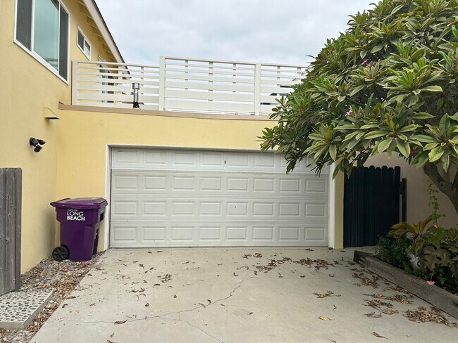 Building Photo - 5393 E Appian Way