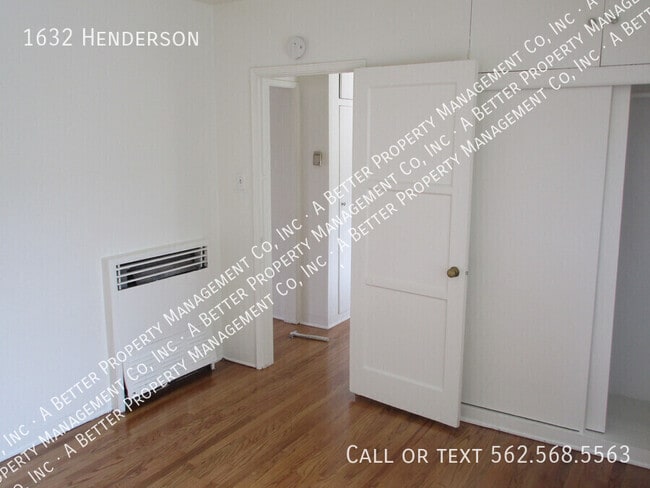 Building Photo - 1632 Henderson-