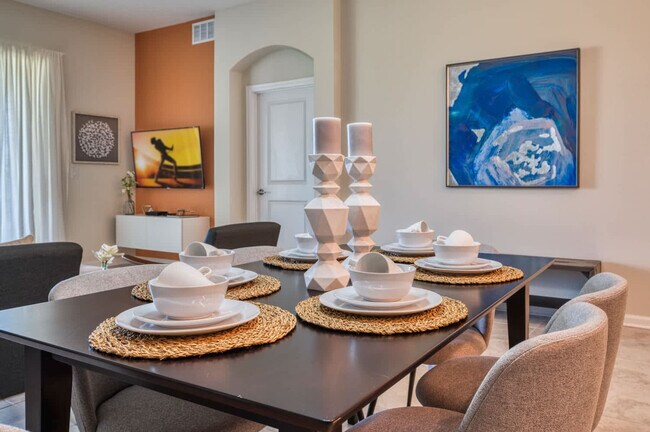 Building Photo - 729 Ocean Course Ave