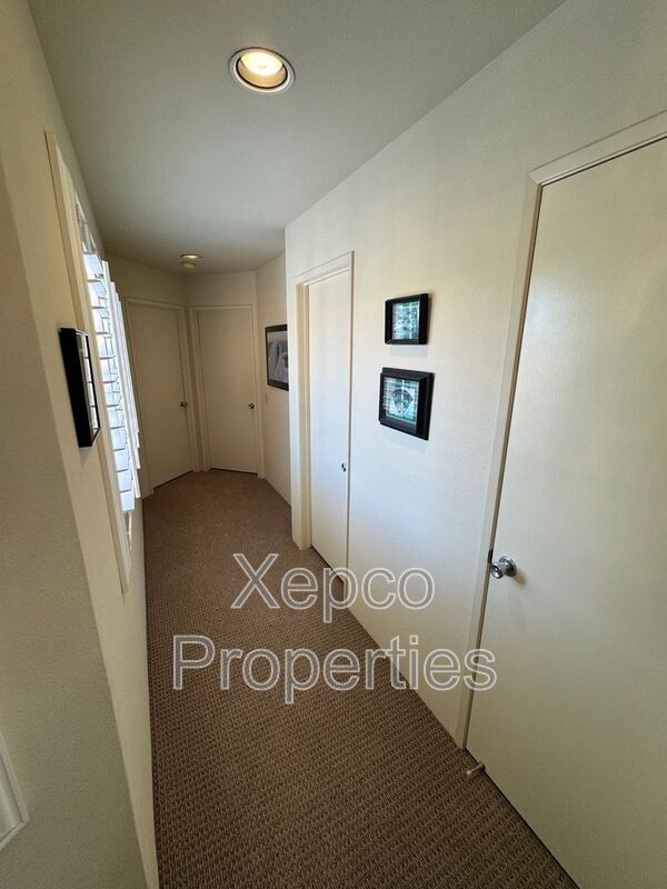 Building Photo - 38297 Crocus Ln
