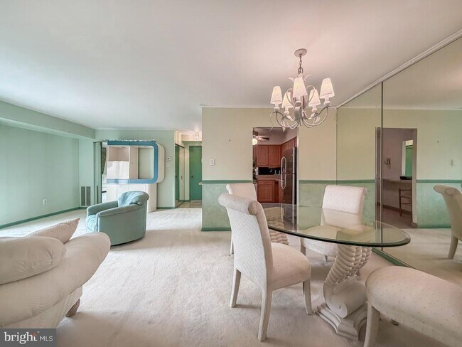 Building Photo - 44303 Delaire Landing Rd