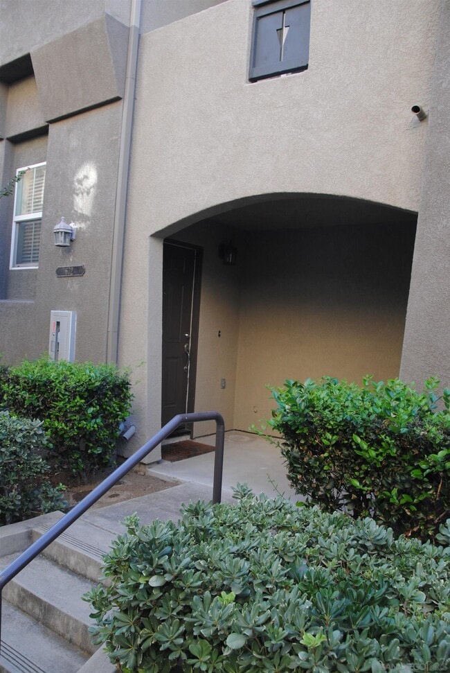 Primary Photo - 672 Kellogg St