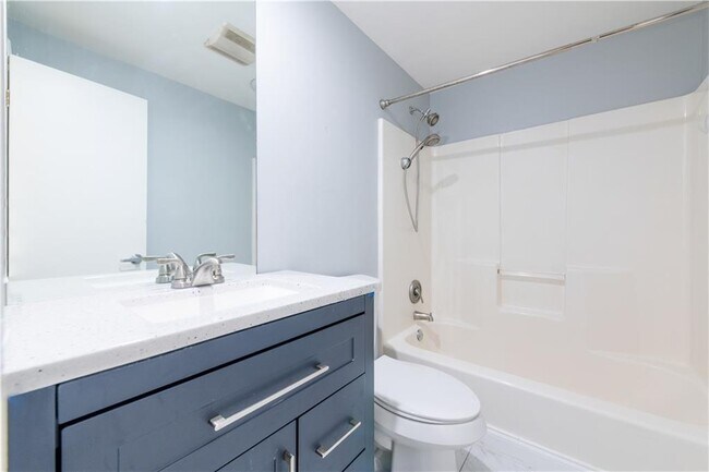 Building Photo - 210 Walker St SW