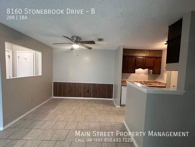 Building Photo - 8160 Stonebrook Drive #B