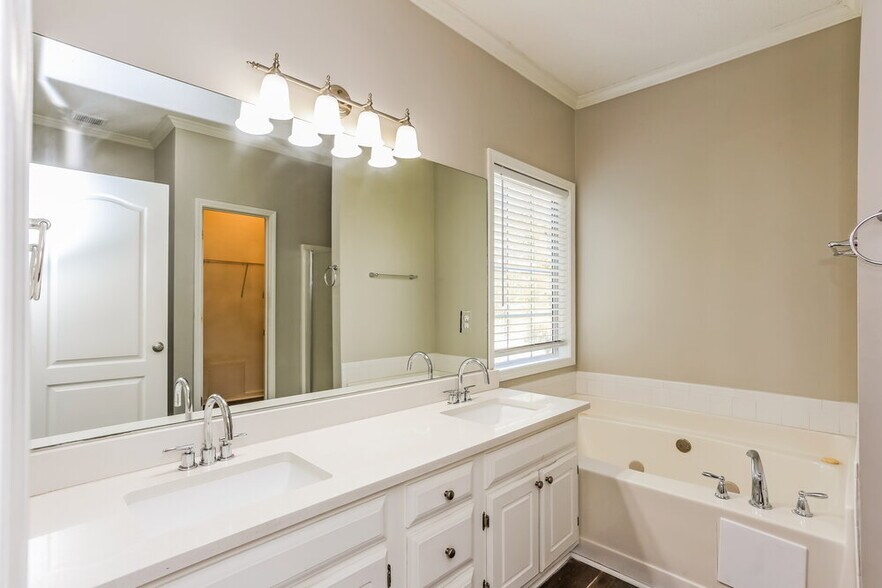 Building Photo - 2337 Reeves Creek Rd