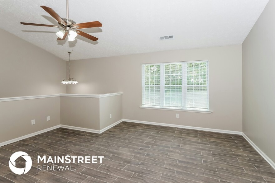 Building Photo - 1416 Buckingham Pl