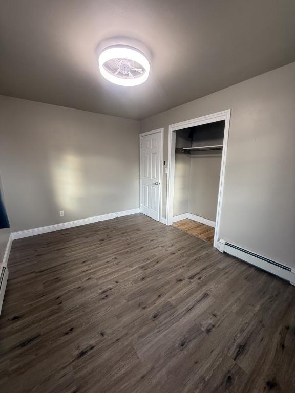 Building Photo - 1934 Crest St