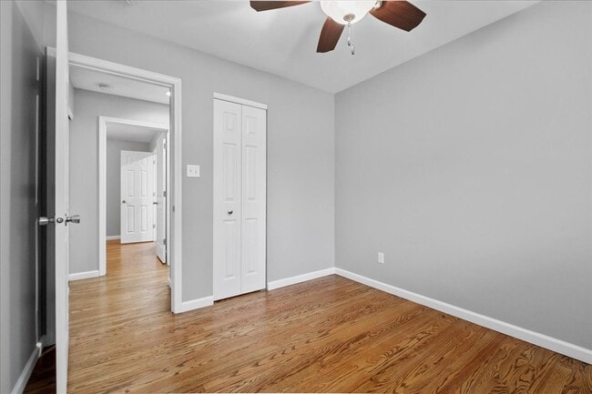 Building Photo - 113 Roland Ave