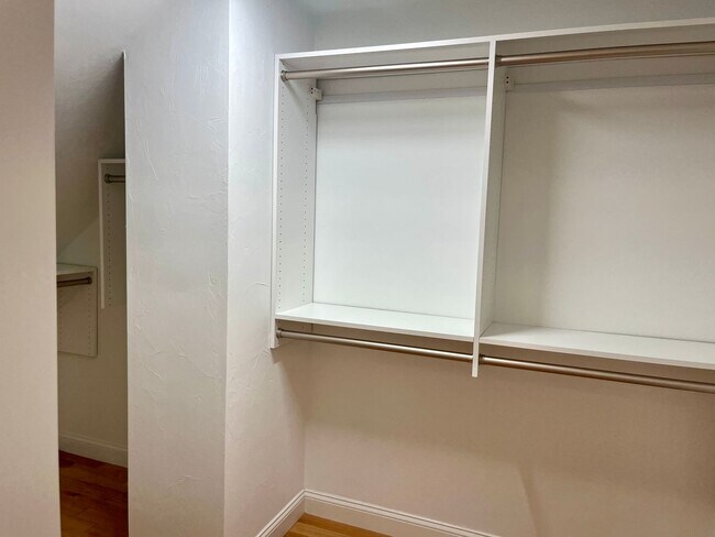 Building Photo - 41 Dexter Rd