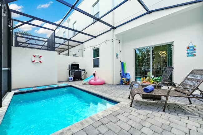 Building Photo - 312 Famagusta Dr