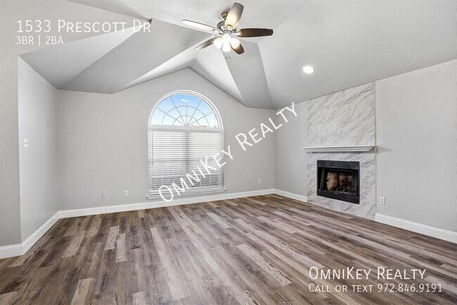 Building Photo - 1533 Prescott Dr