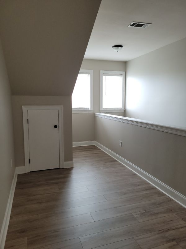 Building Photo - 12384 Village Maison Dr