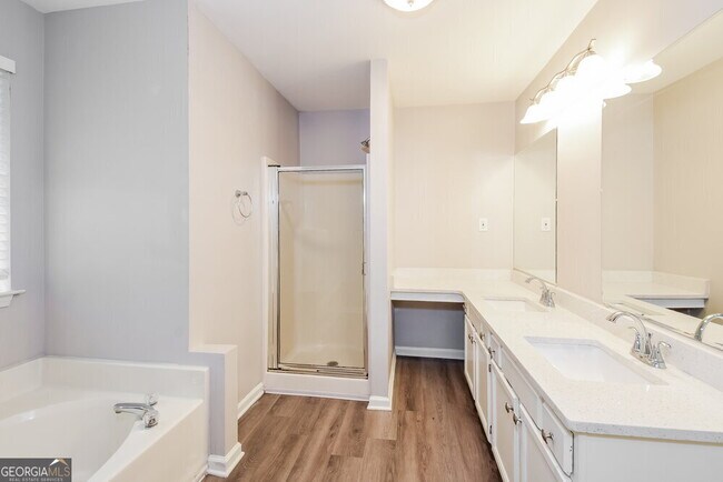 Building Photo - 2715 Tradd Ct