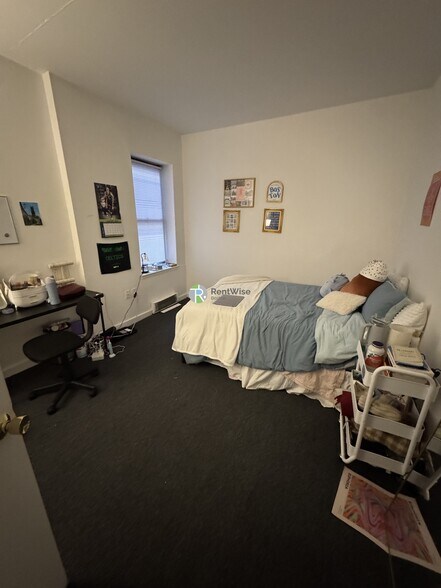 Building Photo - 776 Columbus Ave