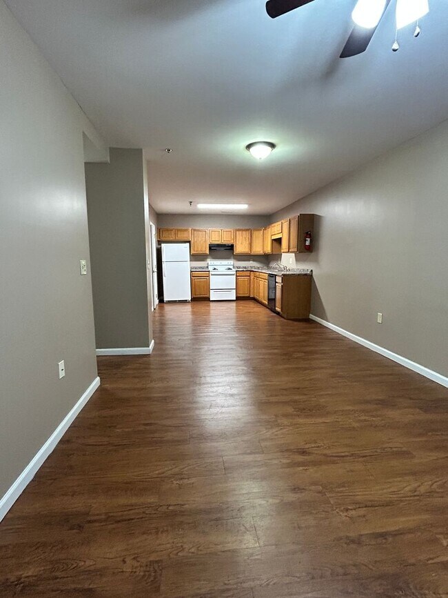 Building Photo - Jefferson Commons Apartments