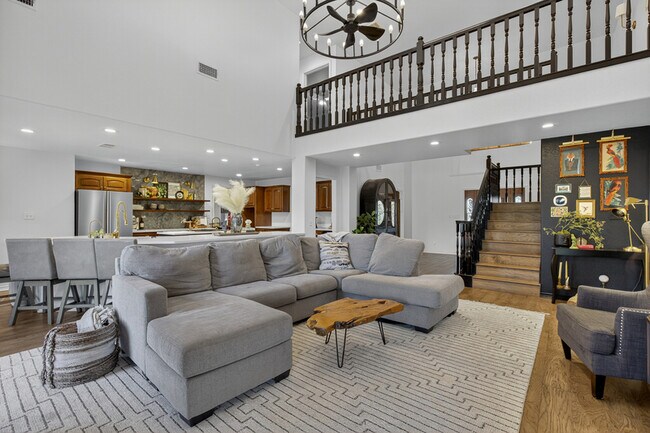 Building Photo - 435 Oxbow Trail