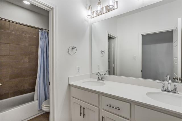 Building Photo - 203 Athenia Dr