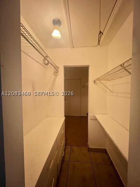 Building Photo - 2746 Johnson St