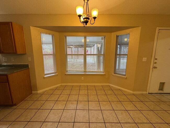 Building Photo - 3-Bedroom House for Rent in Killeen
