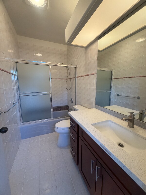 Building Photo - 736 Ulili St