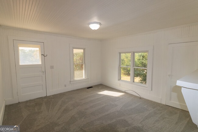 Building Photo - 3367 Rocky Ford Rd