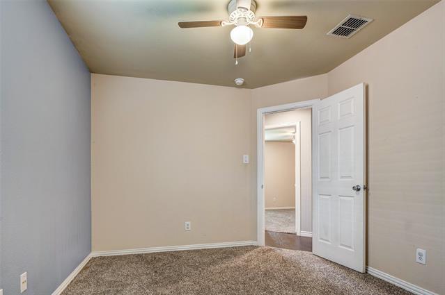 Building Photo - 2700 Dawn Spring Dr