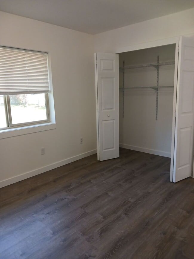 Building Photo - Ferndale - 3 bedroom, 3 bath Townhome