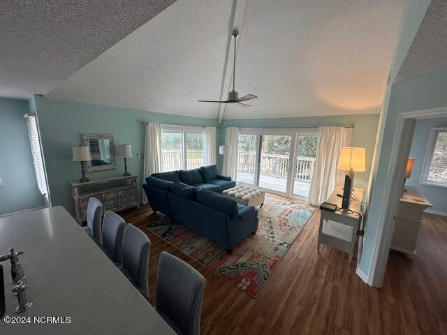 Building Photo - 807 Colony Pl