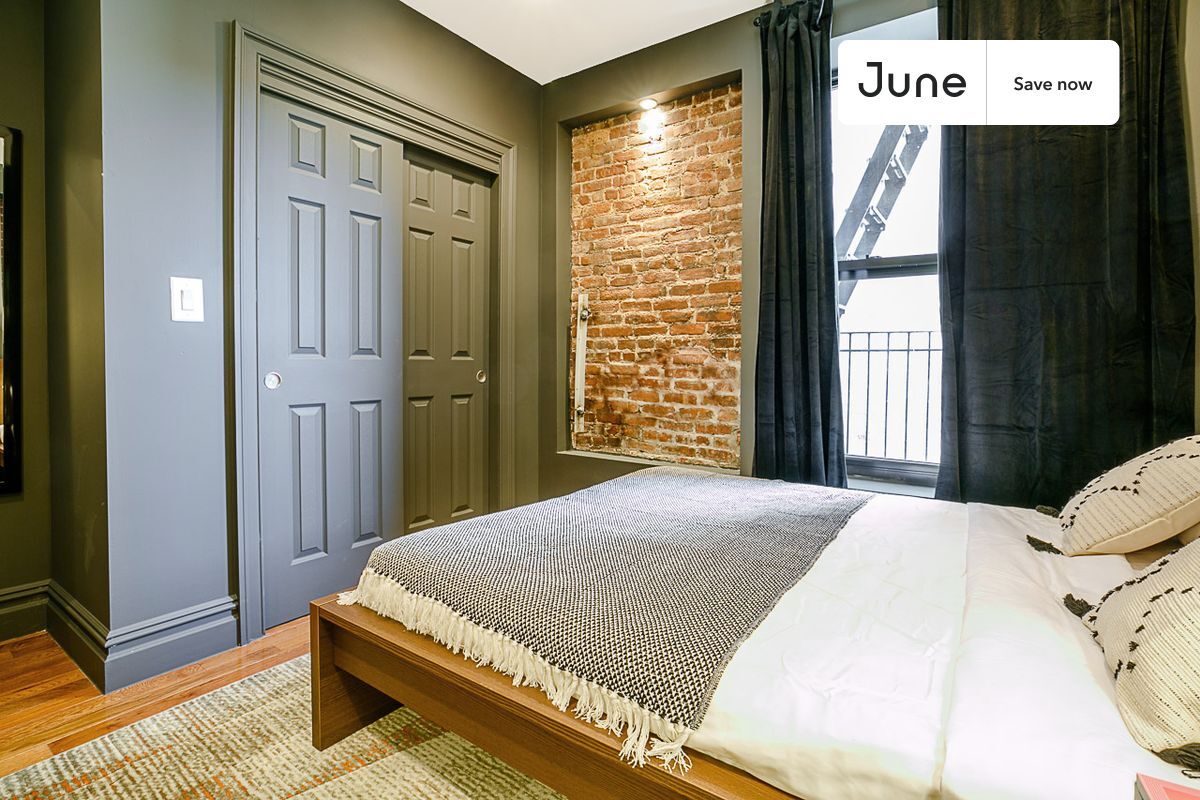 Building Photo - 941 Columbus Ave