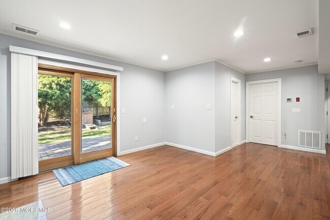 Building Photo - 15 Bristlecone Dr