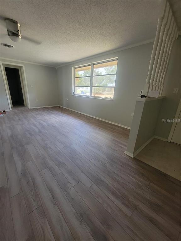 Building Photo - 305 Hammock Terrace