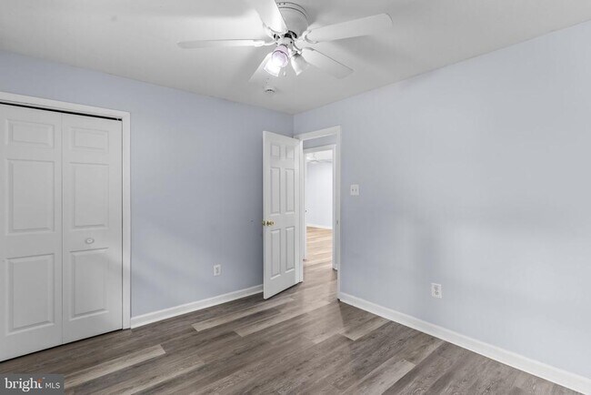Building Photo - 13501 Ivy Way