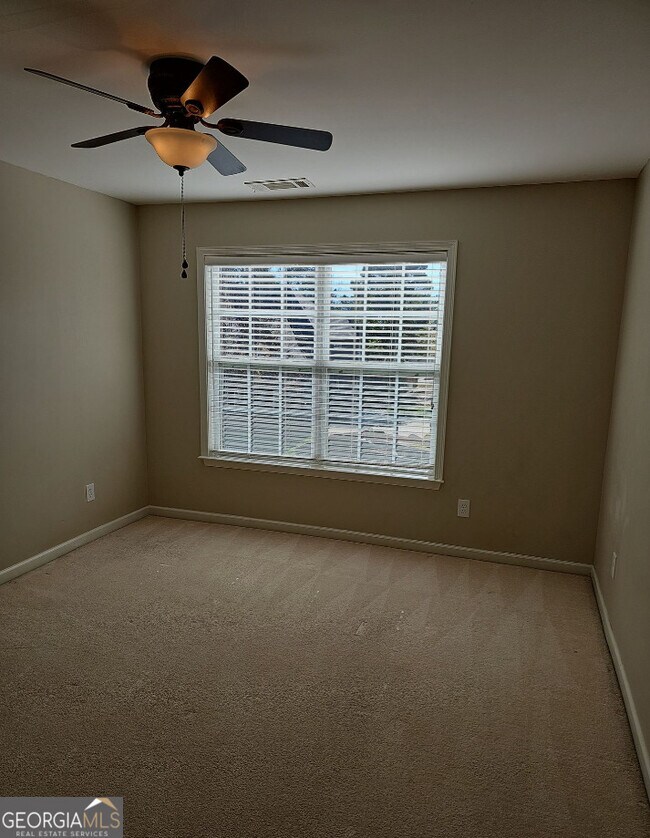 Building Photo - 32 Stonebridge Pass