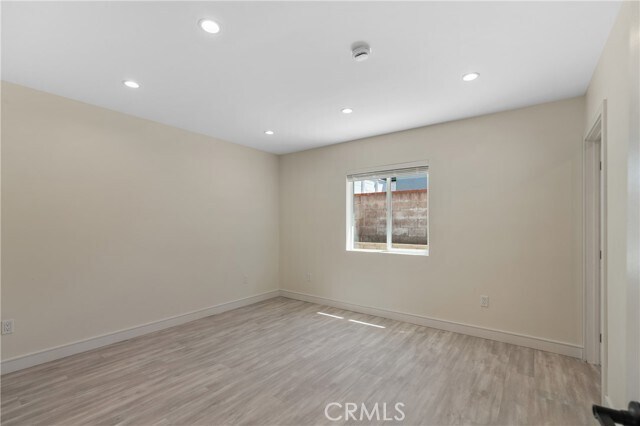 Building Photo - 3056 N Frederic St