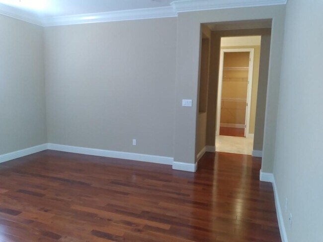 Building Photo - 3891 Danbury Way