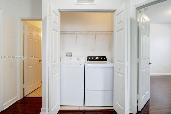 Building Photo - 23355 SW 113 Passage