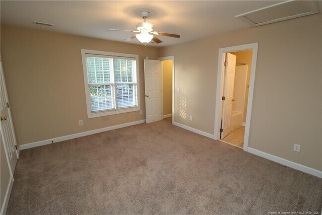 Building Photo - 2637 Broad Oaks Pl