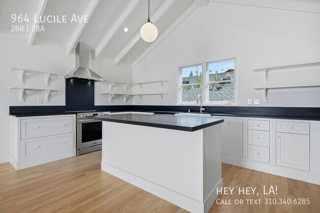 Building Photo - 964 Lucile Ave