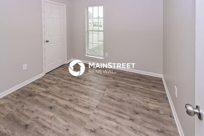 Building Photo - 4 Bedroom Pet-Friendly Home in Horn Lake, MS with Main Street Renewal