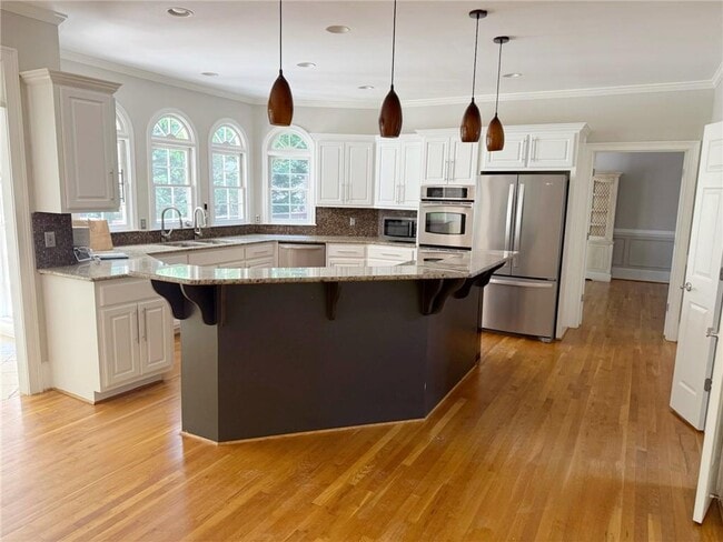 Building Photo - 305 Pilgrimage Point