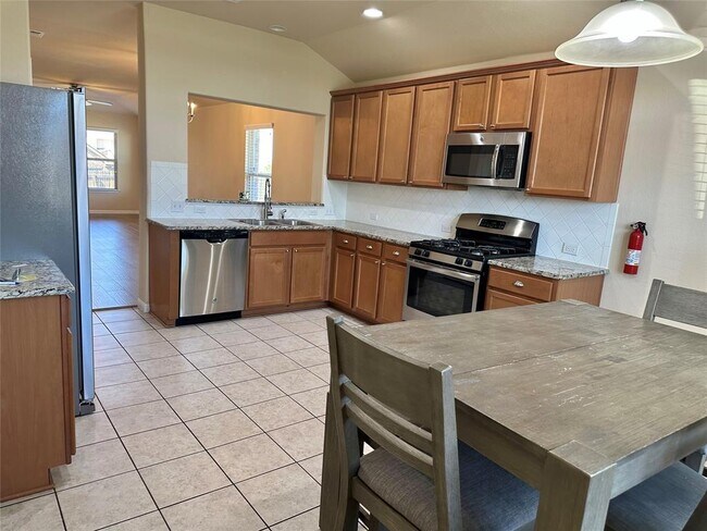 Building Photo - 401 Tula Trail